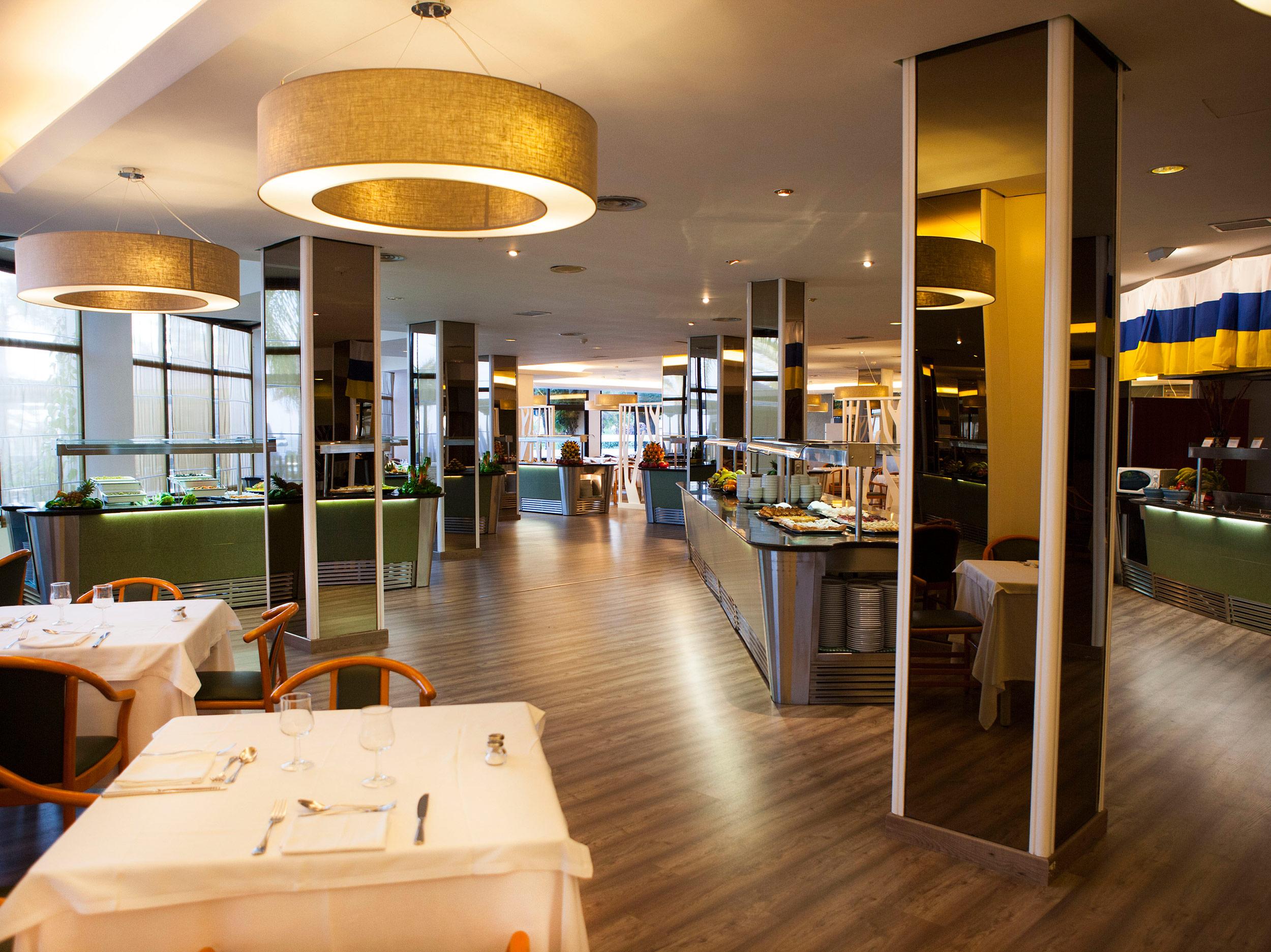 Hotel Alexandre Grand Teguise Playa Costa Teguise Esterno foto