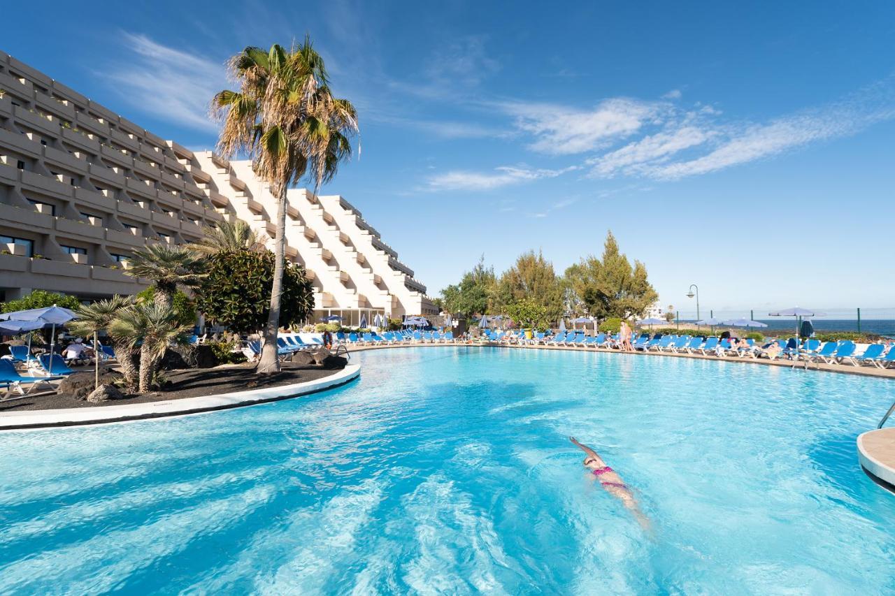 Hotel Alexandre Grand Teguise Playa Costa Teguise Esterno foto